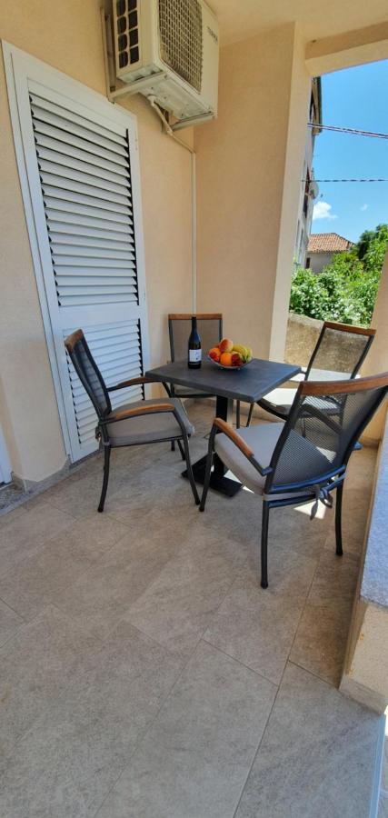 Apartments Agata Шибеник Екстер'єр фото