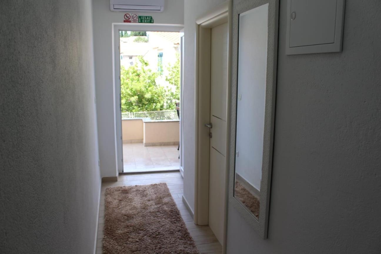 Apartments Agata Шибеник Екстер'єр фото