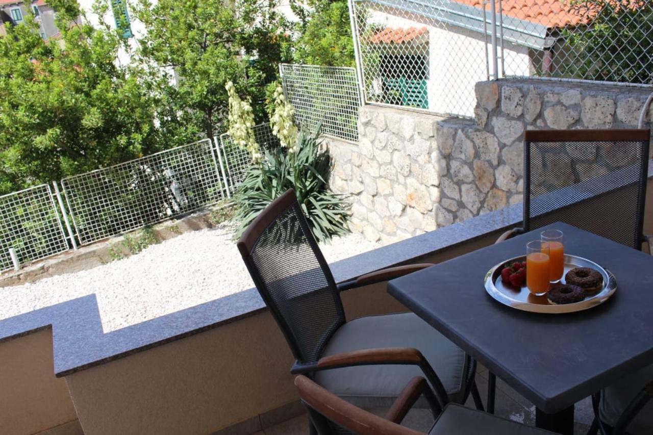 Apartments Agata Шибеник Екстер'єр фото