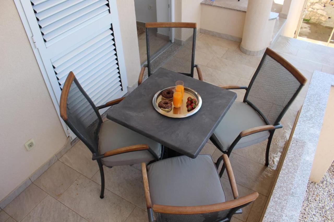 Apartments Agata Шибеник Екстер'єр фото