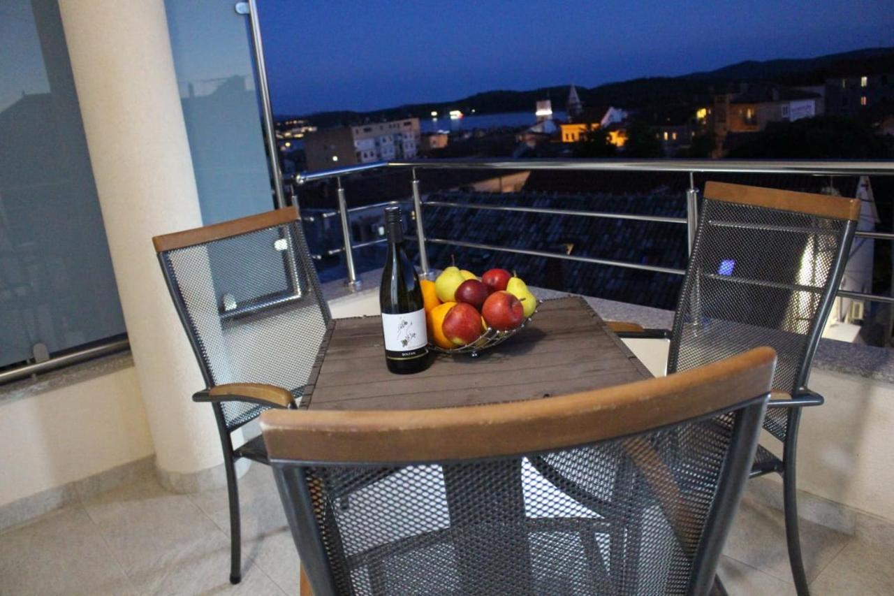 Apartments Agata Шибеник Екстер'єр фото