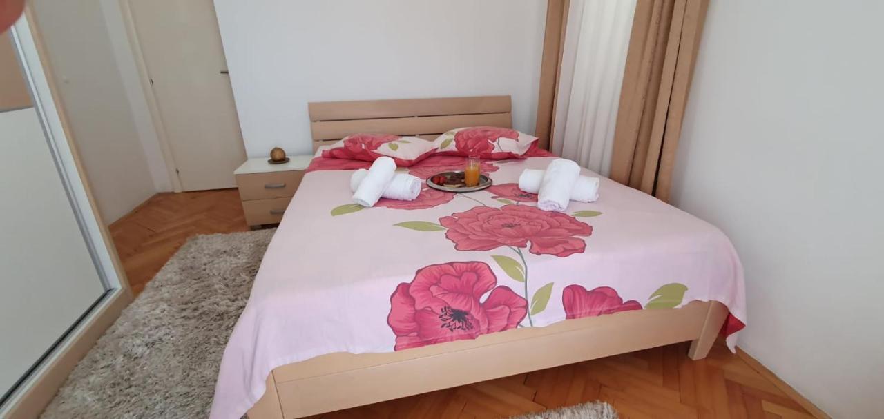 Apartments Agata Шибеник Екстер'єр фото
